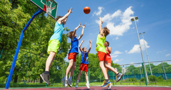 8 Important life lessons kids discover from Basketball