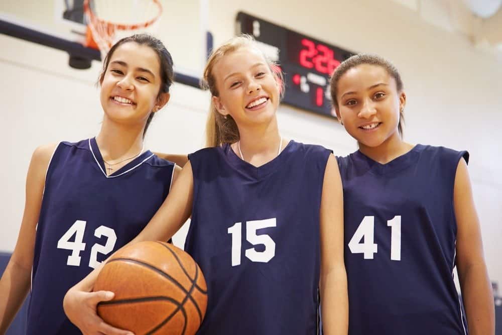 5 Important Reasons to Get Your Child Involved in Youth Sports